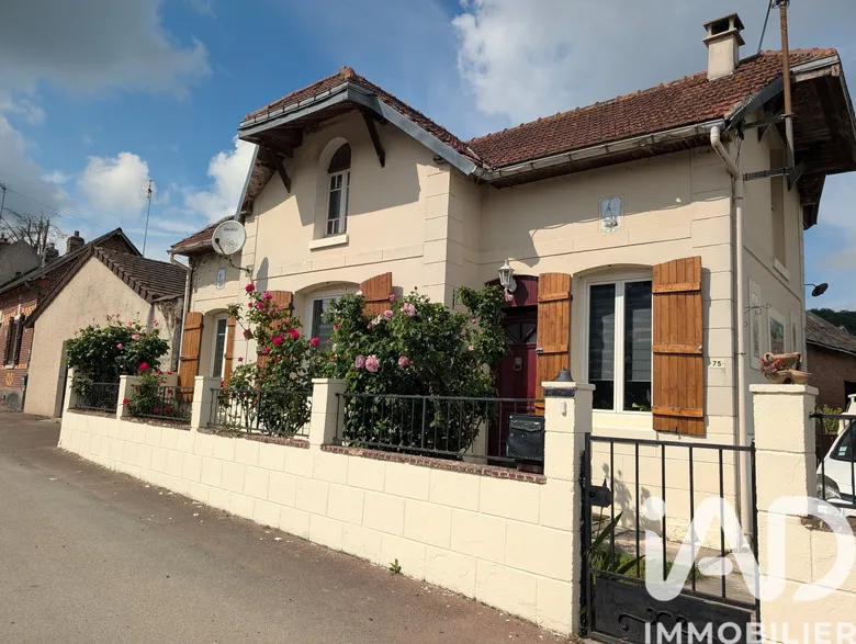 Maison 5 pièces 100 m² · à Noyon · 100 m² · 110 000 €