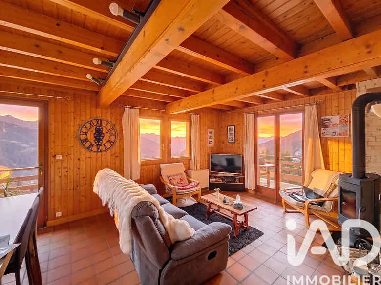 Maison 7 pièces 140 m² · à Prémanon · 140 m² · 475 000 €