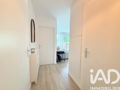 Appartement à Combs-la-Ville (77380)