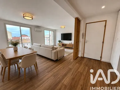 Appartement à Sainte-Maxime (83120)