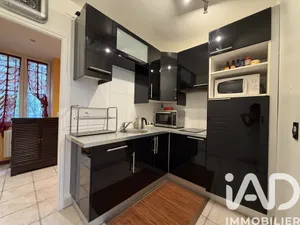 Apartment in Athis-Mons (91200)