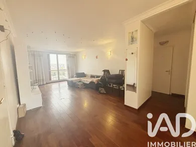 Apartment in Aubervilliers (93300)