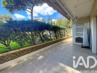 Apartment in Toulon (83000)