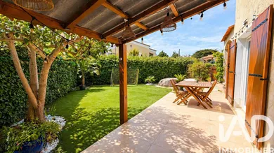 House in Hyères (83400)