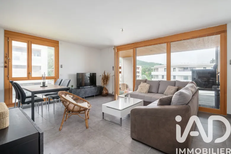 Appartement 3 pièces 65 m² · à Seyssins · 64,9 m² · 220 000 €