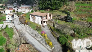 House in Lachapelle-sous-Chanéac (07310)