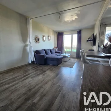 Appartement à Épinay-sur-Seine (93800)