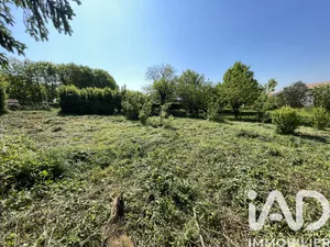Terrain à bâtir à Montournais (85700)