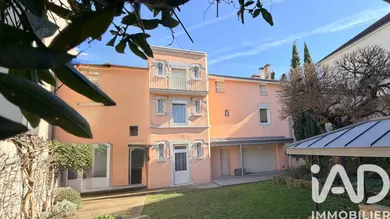 Maison de ville à Bourg-en-Bresse (01000)