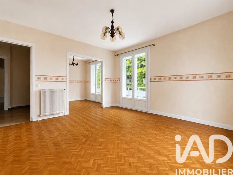 Appartement 4 pièces 85 m² · à Chamalières · 85,4 m² · 165 000 €