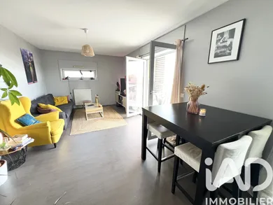 Apartment in Nantes (44200)