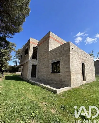 Maison d'architecte à Saint-Georges-d'Orques (34680)