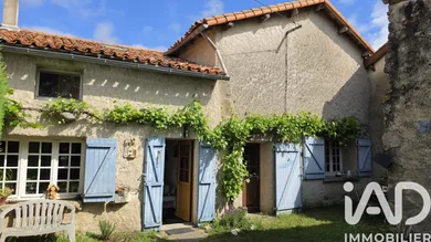 Maison de campagne à PERSAC (86320)