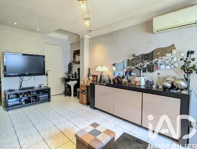 Duplex in Marseille (13005)