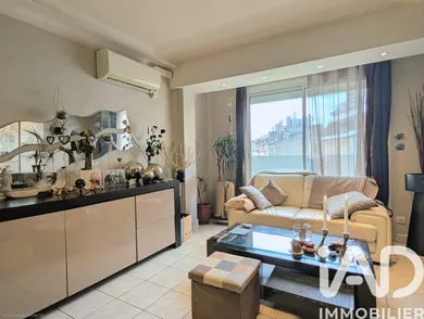 Duplex in Marseille (13005)