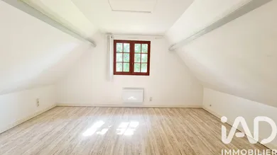Apartment in Pont-l'Évêque (14130)