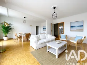 Apartment in Versailles (78000)