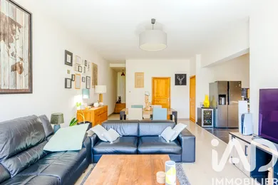 Apartment in Osny (95520)