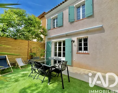Maison à Roquebrune-sur-Argens (83520)