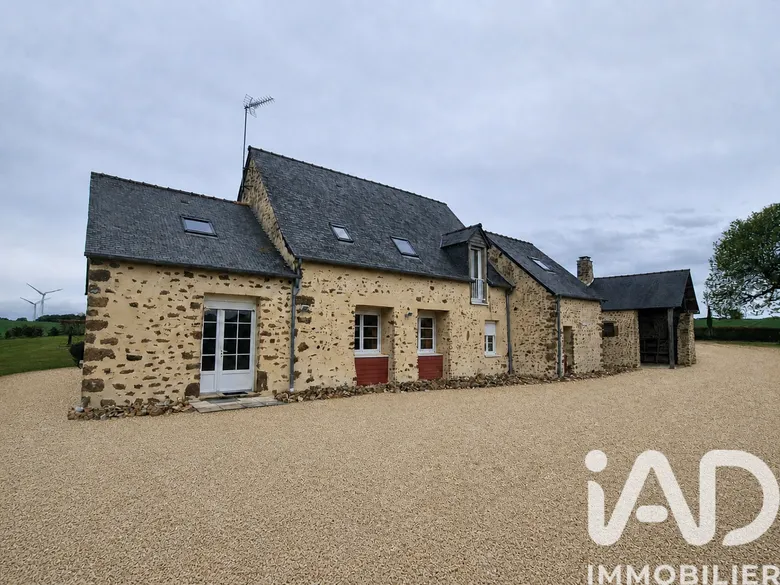 Maison 11 pièces 260 m² · à Champéon · 260 m² · 370 000 €