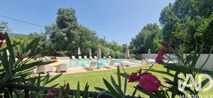 Mas à Saumane-de-Vaucluse (84800)