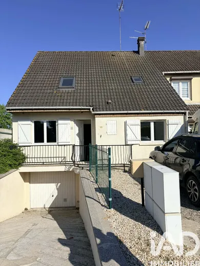 Maison de ville à Neuville-Saint-Rémy (59554)