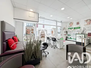 Esthétique, Coiffure​ à Montévrain (77144)