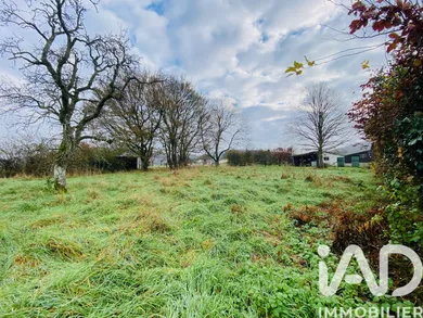 Building plot in ballay (08400)