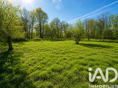 Terrain à bâtir à Louchats (33125)