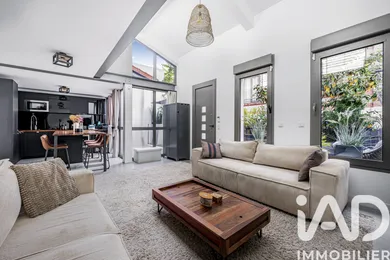 Apartment in Asnières-sur-Seine (92600)