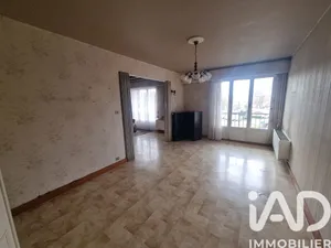 Apartment in Armentières (59280)