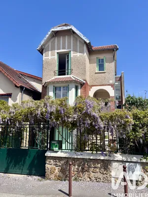 Traditional house in Versailles (78000)