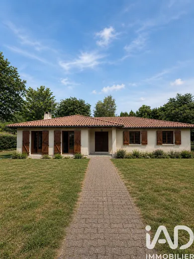 Maison traditionnelle à Cestas (33610)