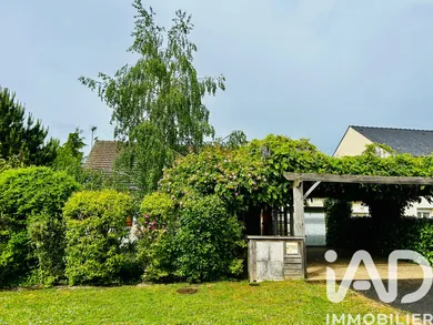 Pavillon à Angerville (91670)