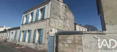House in Rochefort (17300)