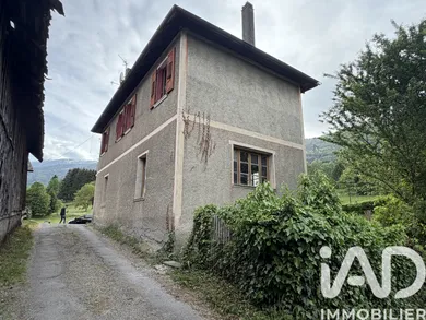 Maison de village à Saint-Alban-d'Hurtières (73220)