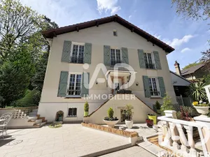 House in Marly-le-Roi (78160)