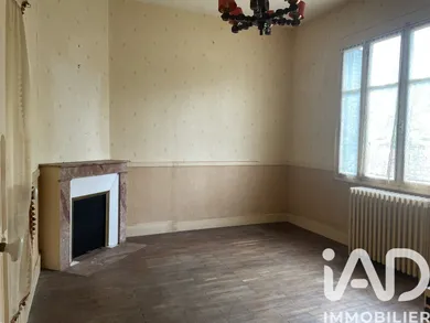 Maison à Lurcy-Lévis (03320)