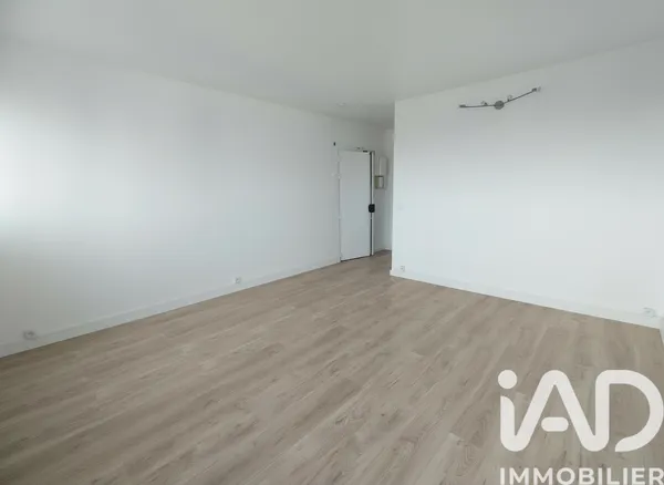 Appartement à Neuilly-sur-Marne (93330) photo 2