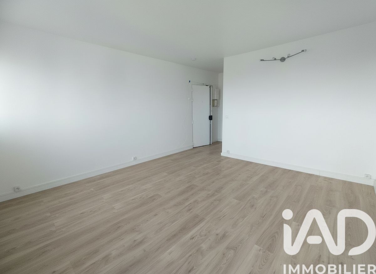 Appartement 4 pièces de 71 m² à Neuilly-sur-Marne (93330)