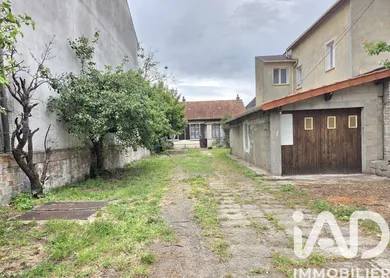 House in Bobigny (93000)