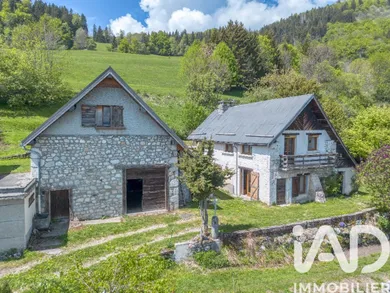 Maison à Plateau-des-Petites-Roches (38660)