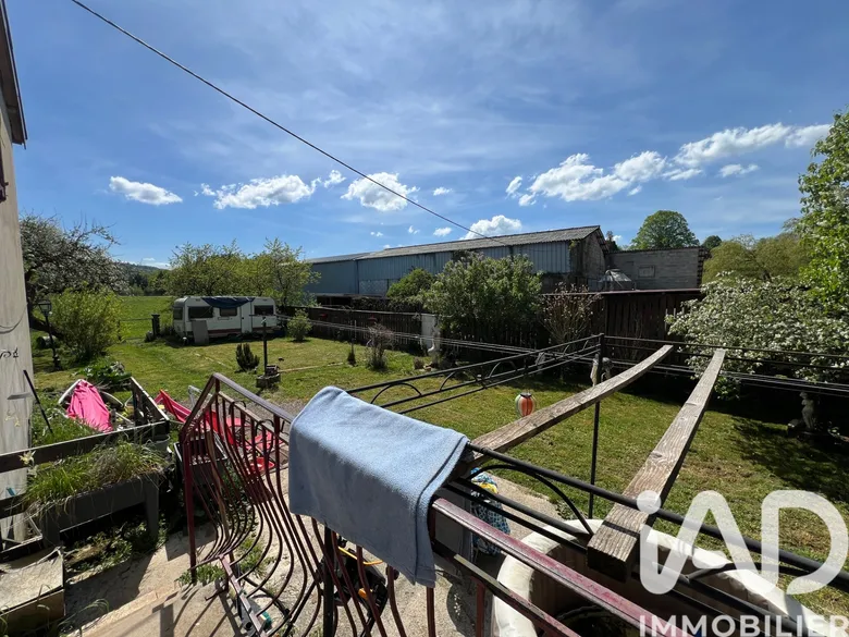 Maison 5 pièces 141 m² · à Clairvaux-les-Lacs · 141 m² · 299 900 €