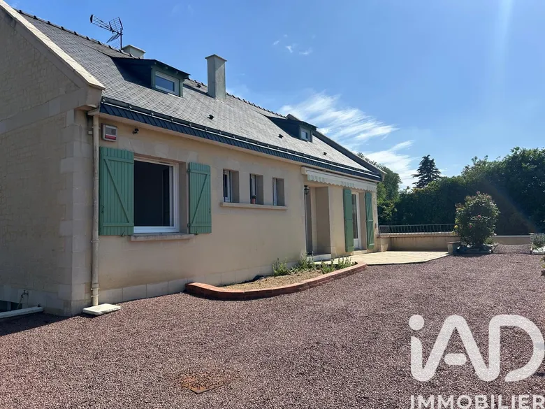 Maison 5 pièces 145 m² · à Les Bois d'Anjou · 145 m² · 279 000 €