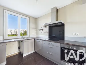 Apartment in Troyes (10000)