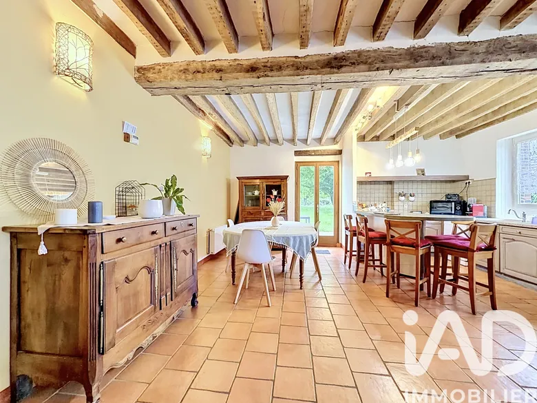 Maison 8 pièces 140 m² · à Courville-sur-Eure · 140 m² · 244 900 €