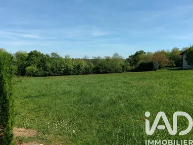 Terrain à bâtir à Lembeye (64350)