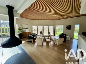 Architectural house in LA BASSEE (59480)