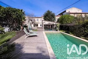 Maison à Avignon (84000)