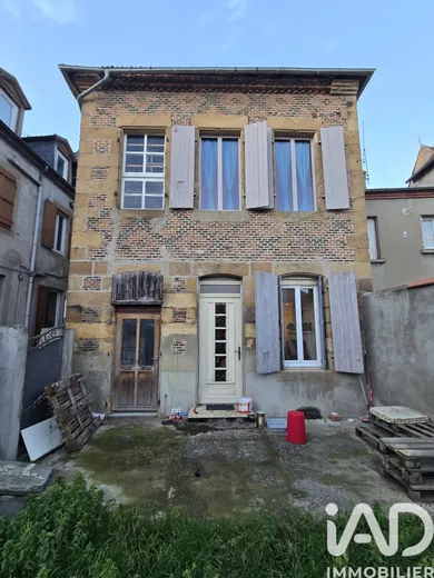 Immeuble à Moulins (03000)